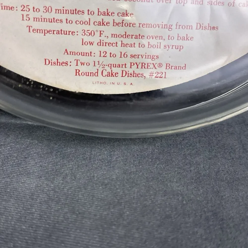 Vintage Pyrex 221 Round Cake Dish 1½ Qt NOS Original Label & Recipe Insert New